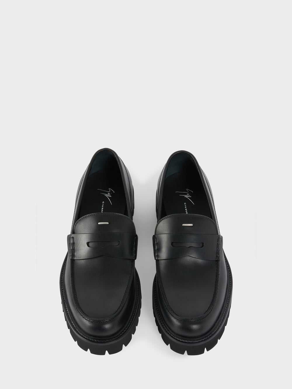 CLAITON MOCASSIN