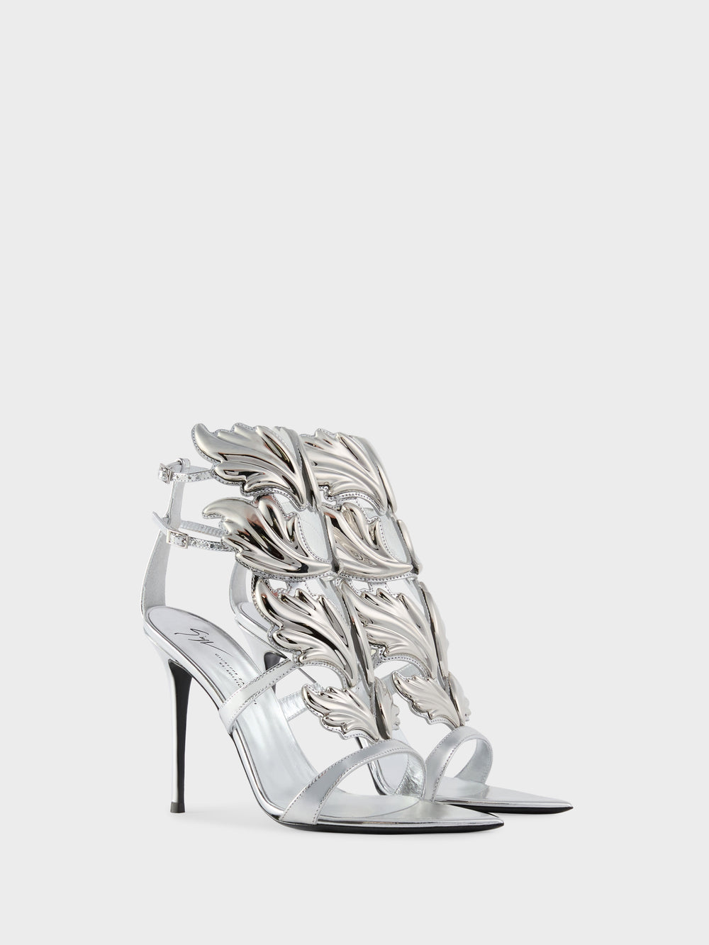 NEW CRUEL SANDAL 105