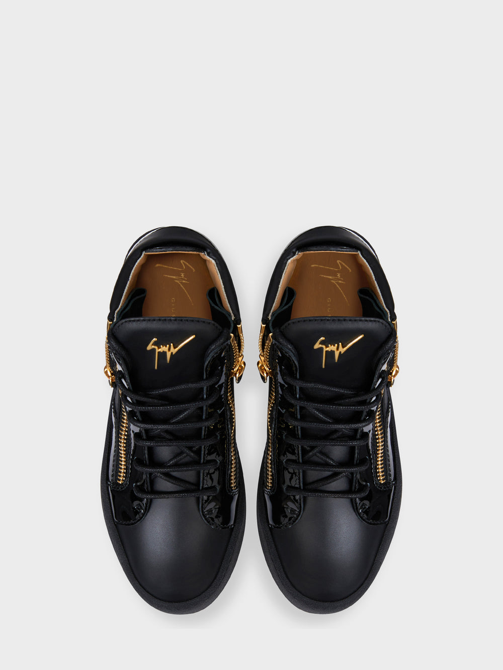 KRISS SNEAKERS