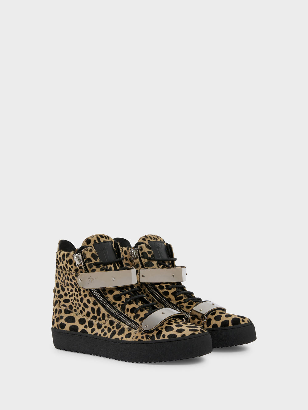 COBY SAVAGE SNEAKERS