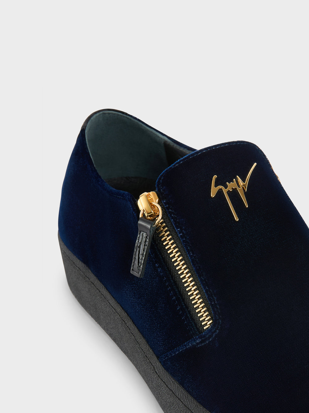 GZ-KOBE SNEAKER