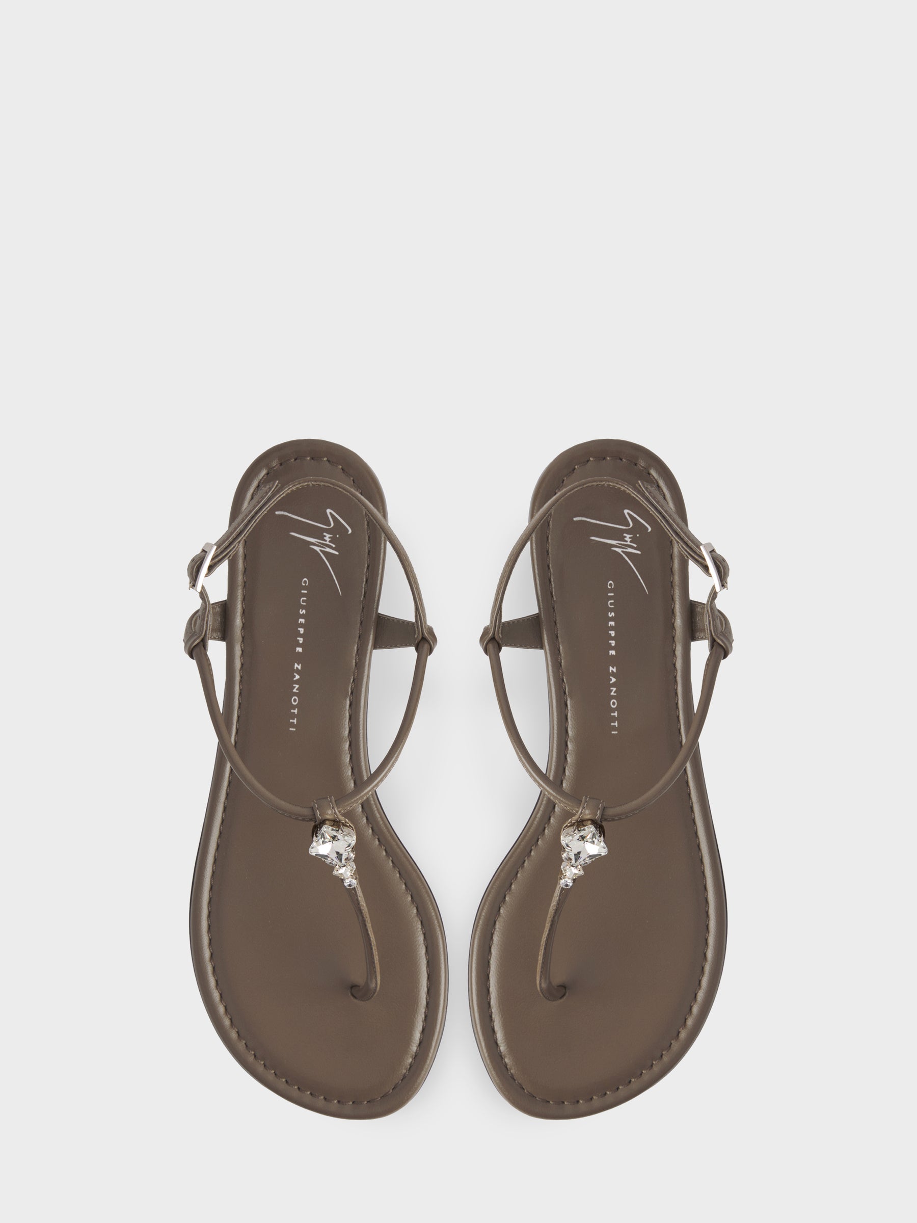 ANYELLE FLAT SANDAL