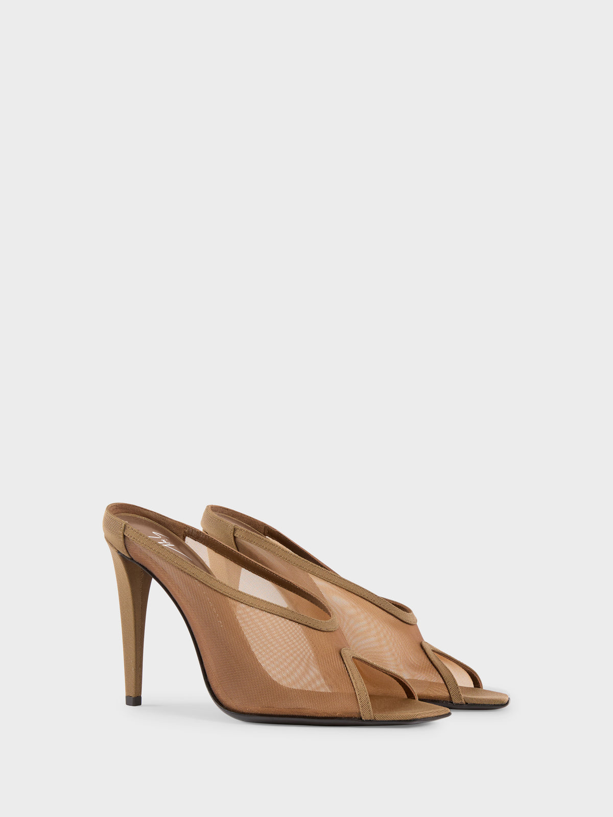 GUEPIERE MULE 105