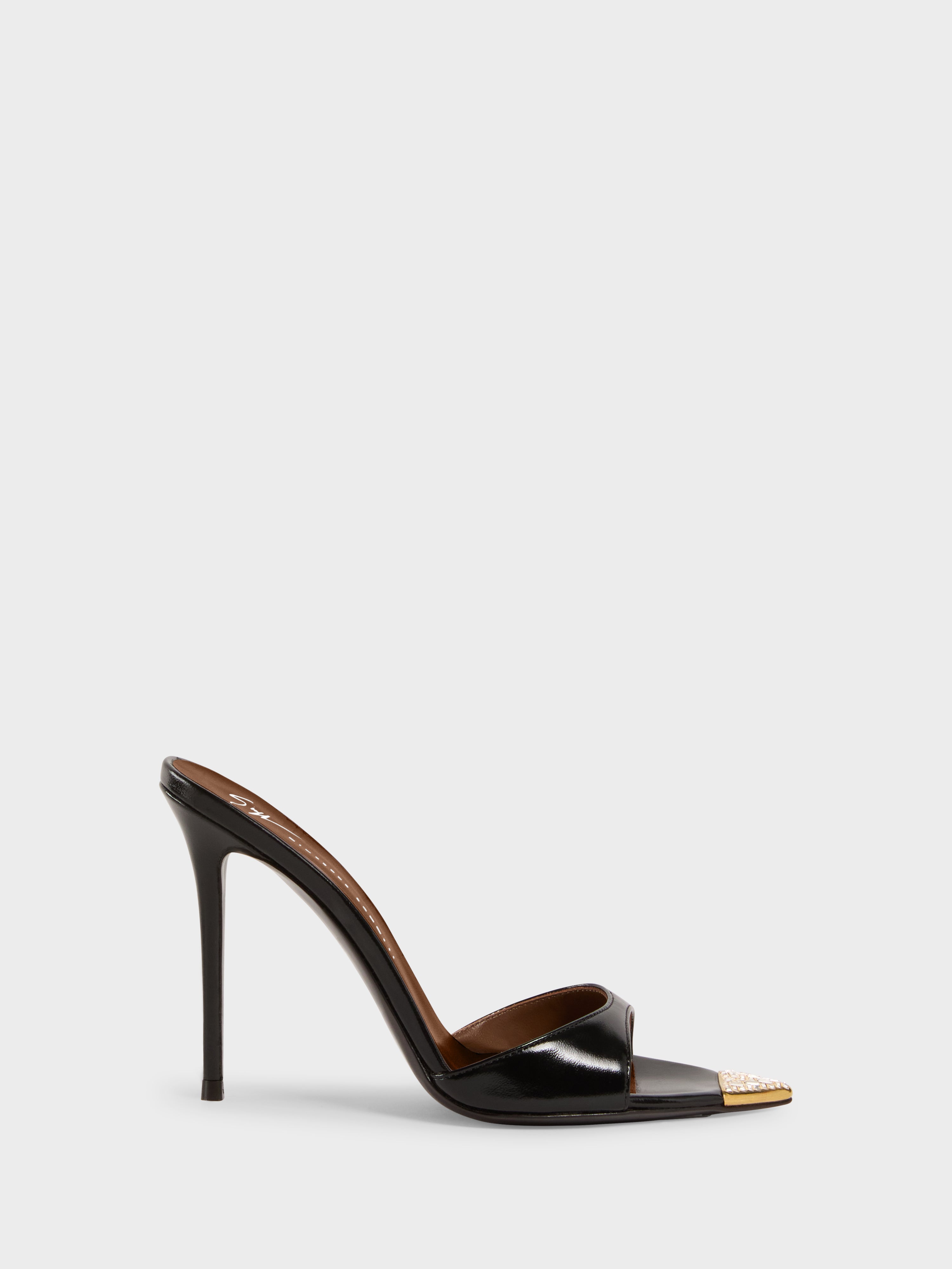 INTRIIGO JEWELRY MULE 105