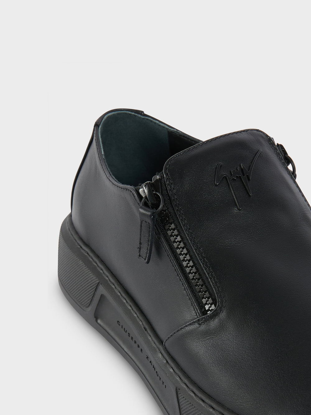 GZ-KOBE SNEAKER