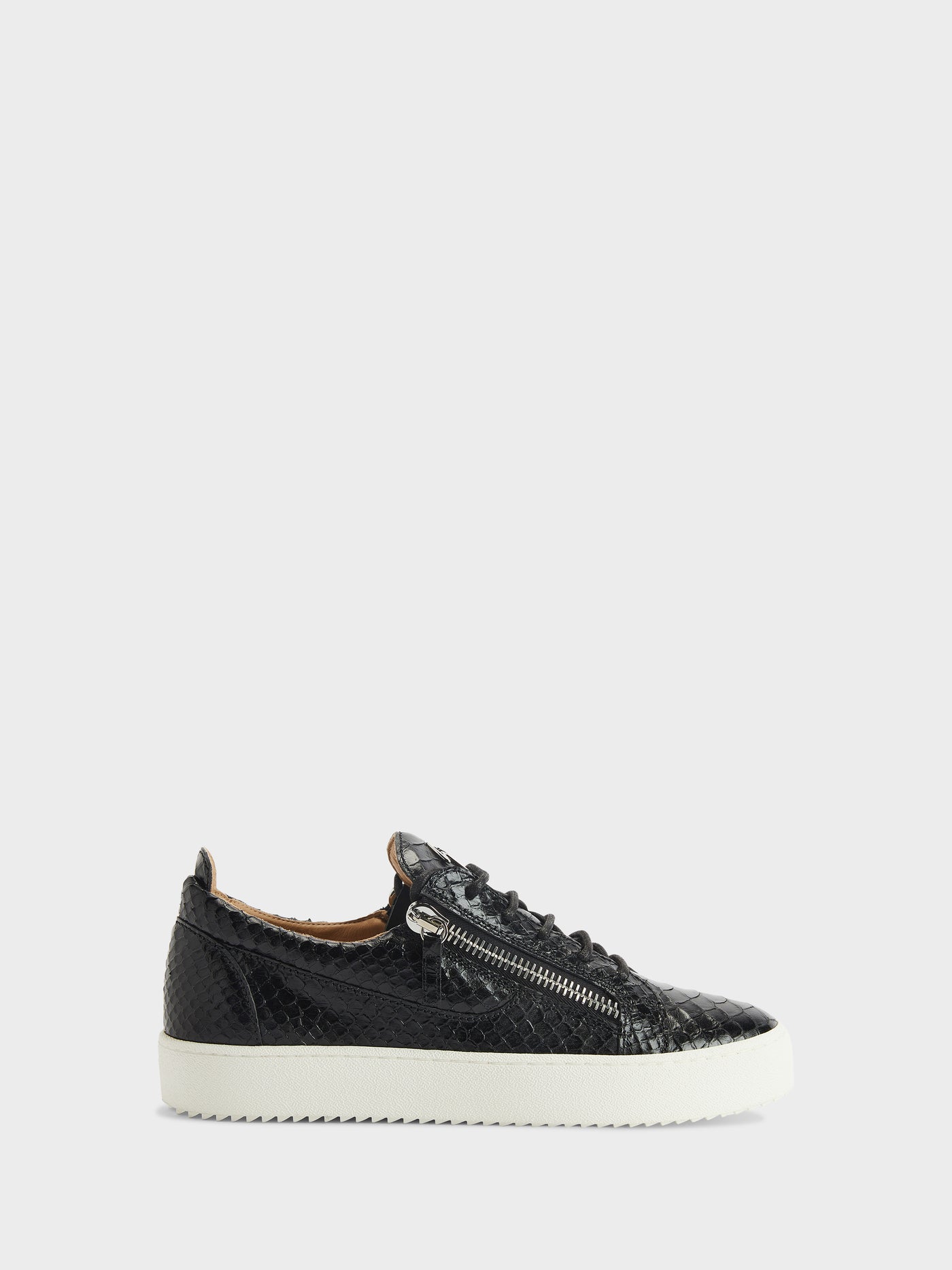 FRANKIE SNEAKERS