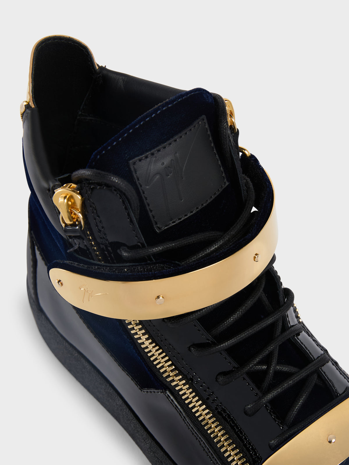 COBY SNEAKER