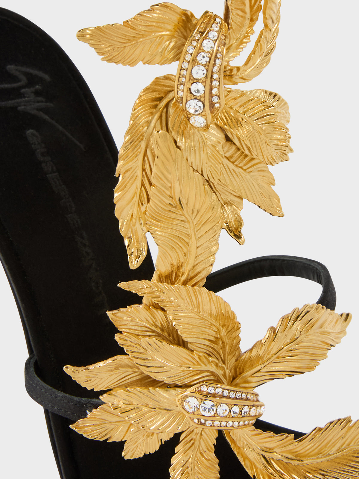 INCANTO SANDAL 105