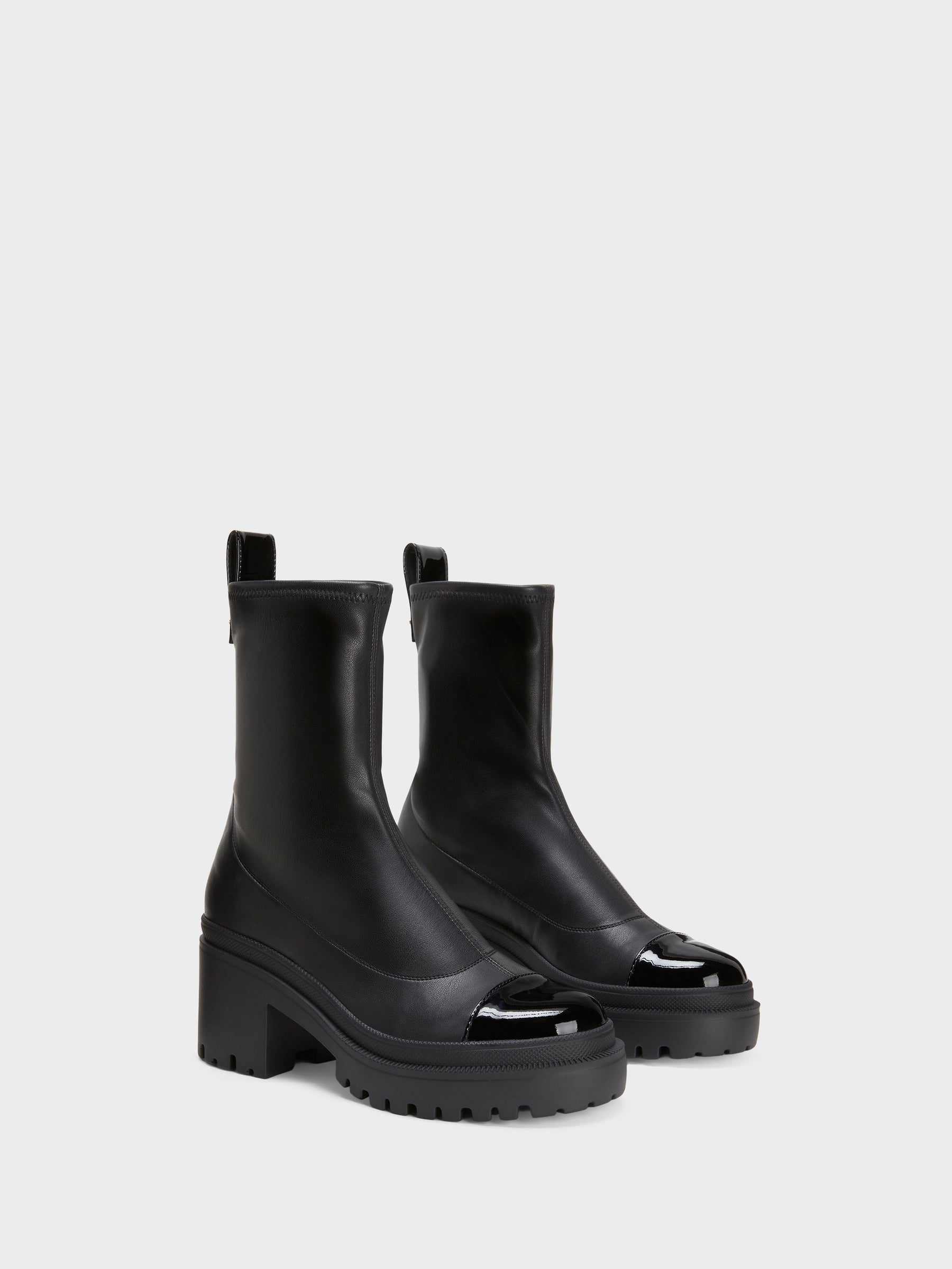 VINCENTHA BOOTIE