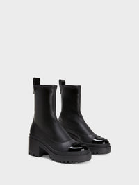 VINCENTHA BOOTIE