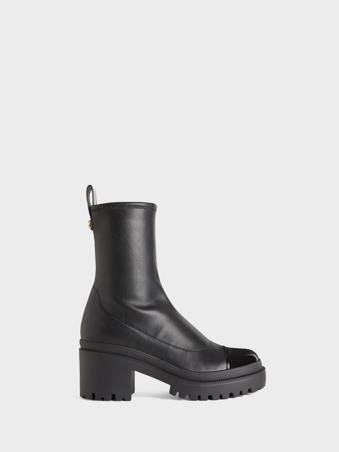 VINCENTHA BOOTIE