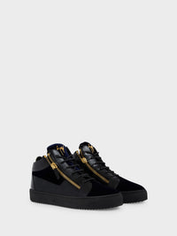 KRISS SNEAKERSS 