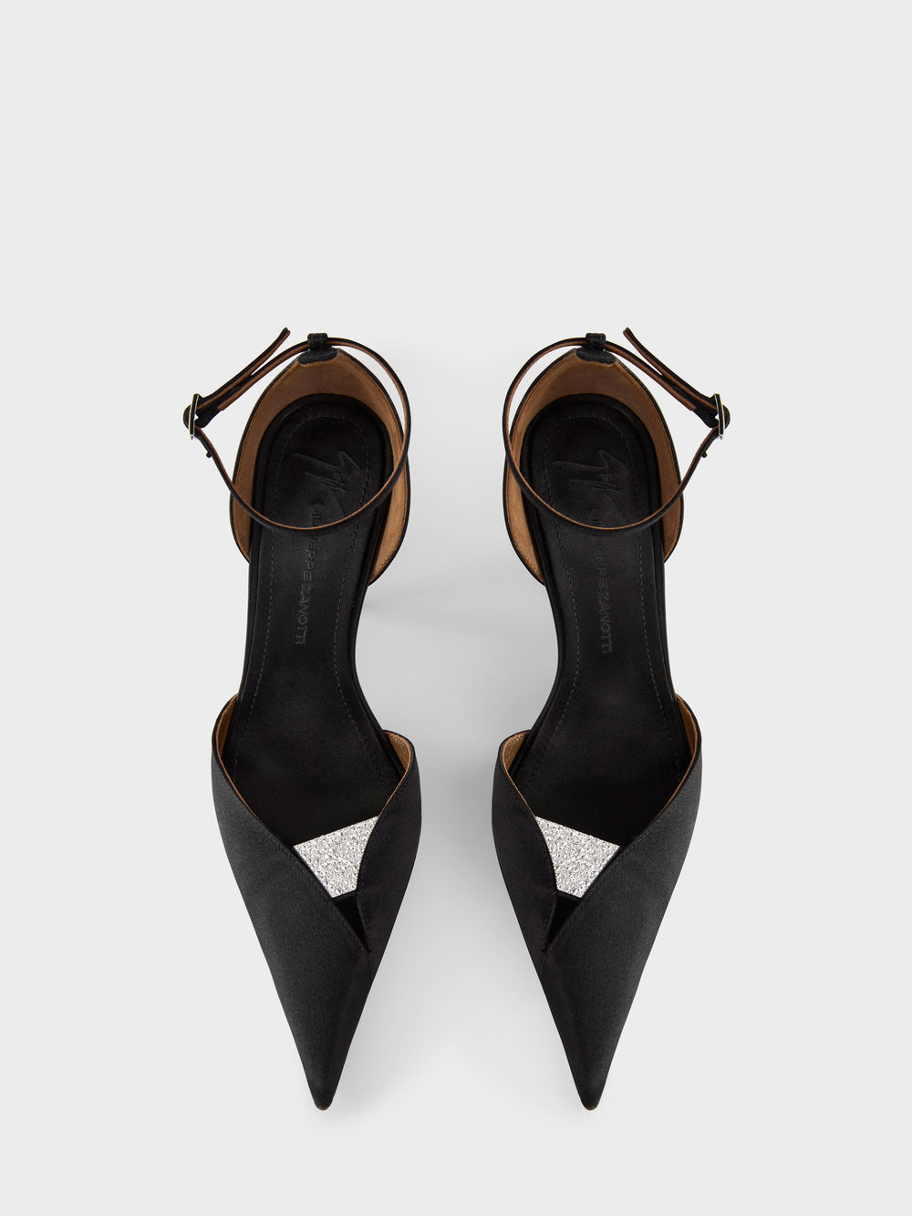 LA NUIT D'ORSAY PUMP 105