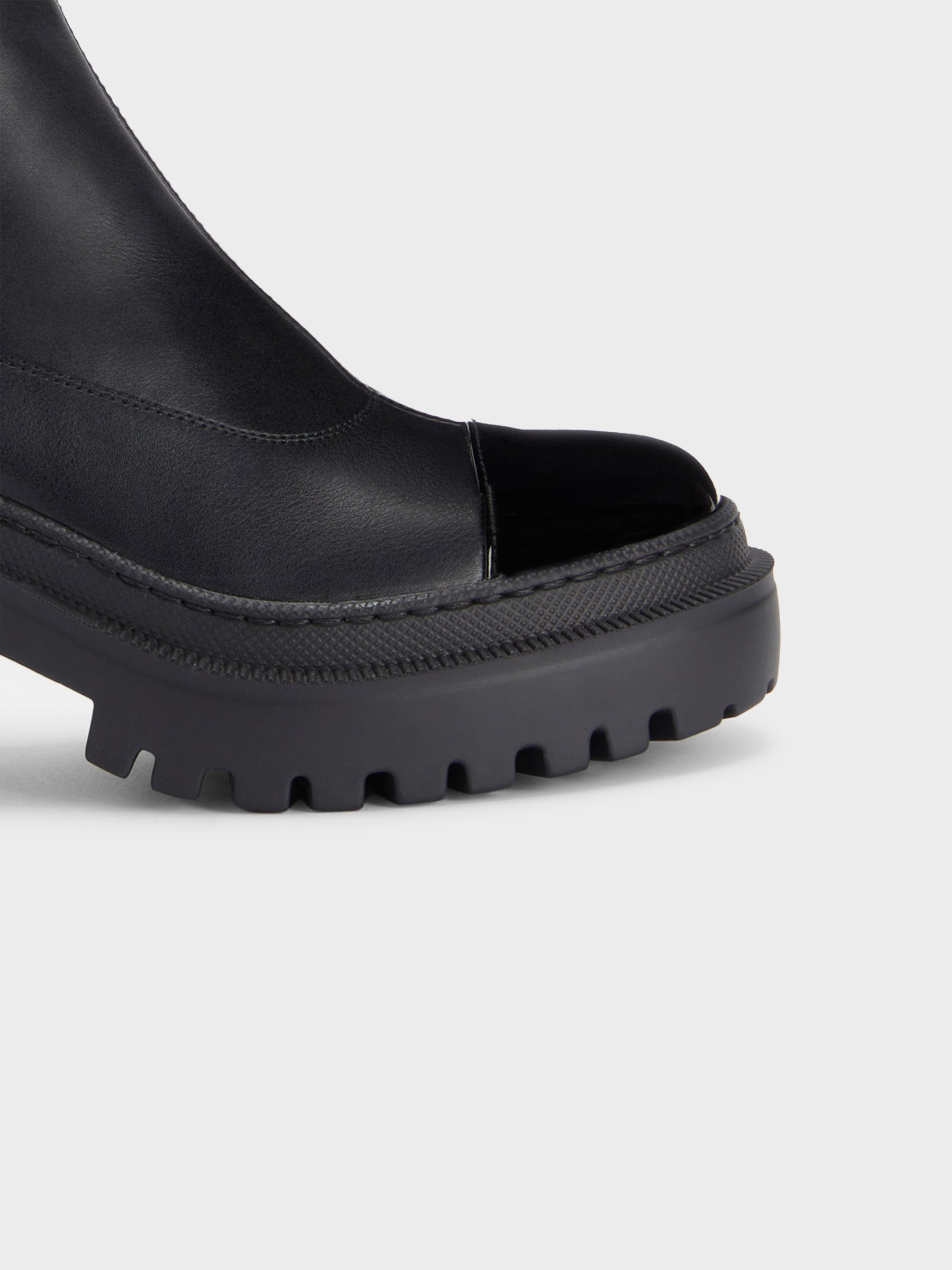LIONORA BOOTIE