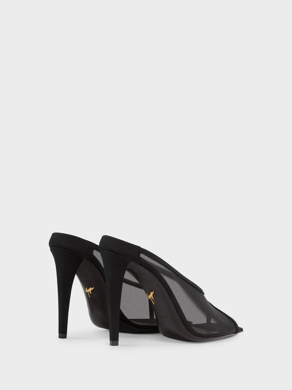GUEPIERE MULE 105