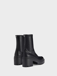 LIONORA BOOTIE