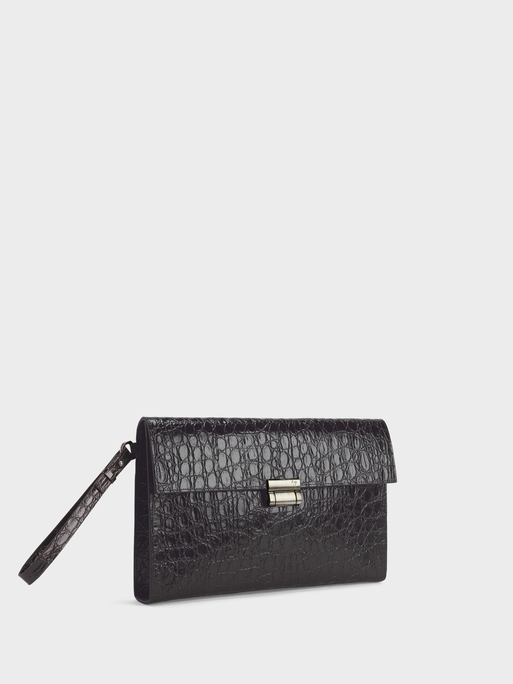 YANNIS POCHETTE