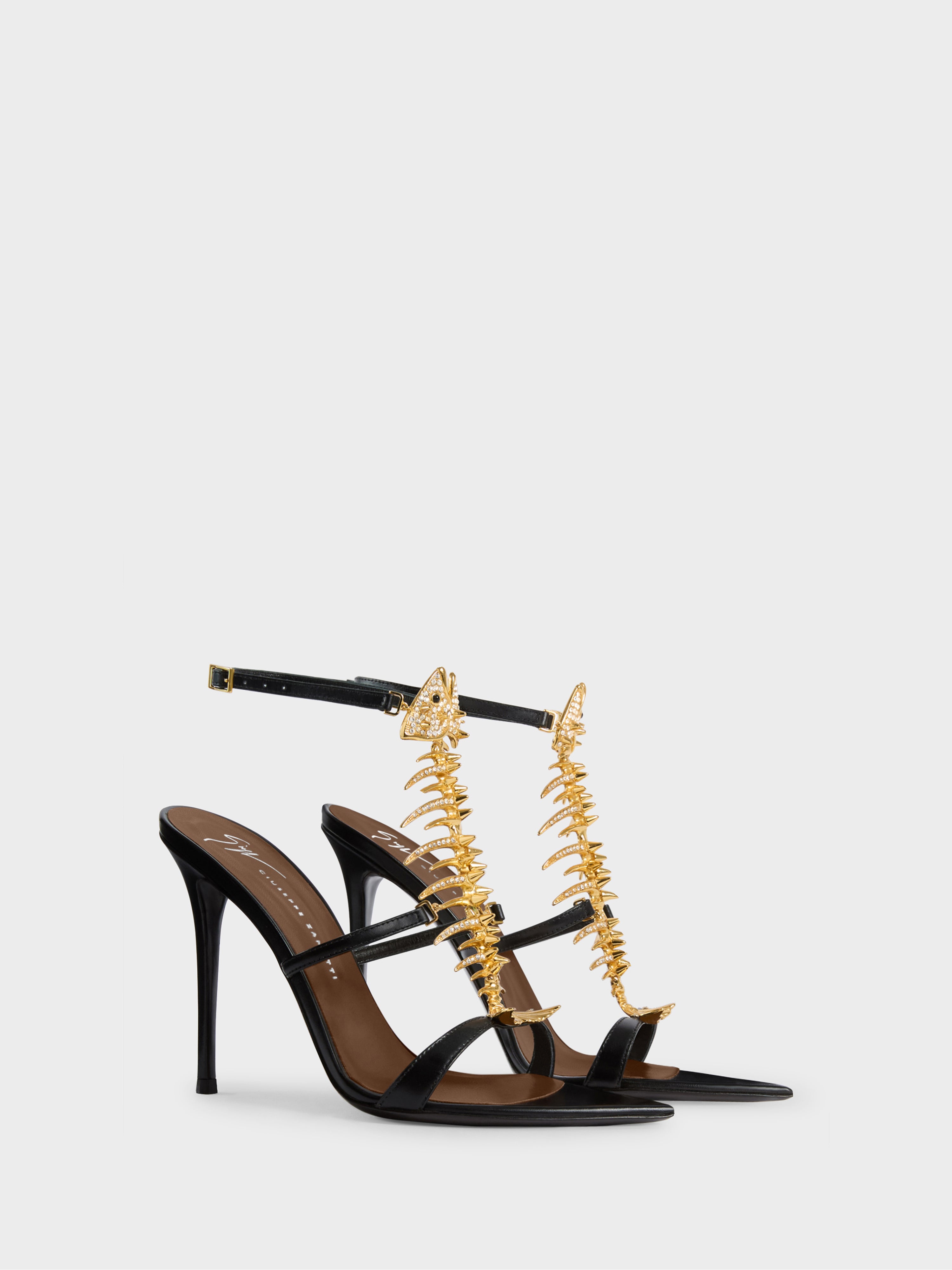 SLIM 2.0 SANDAL 105