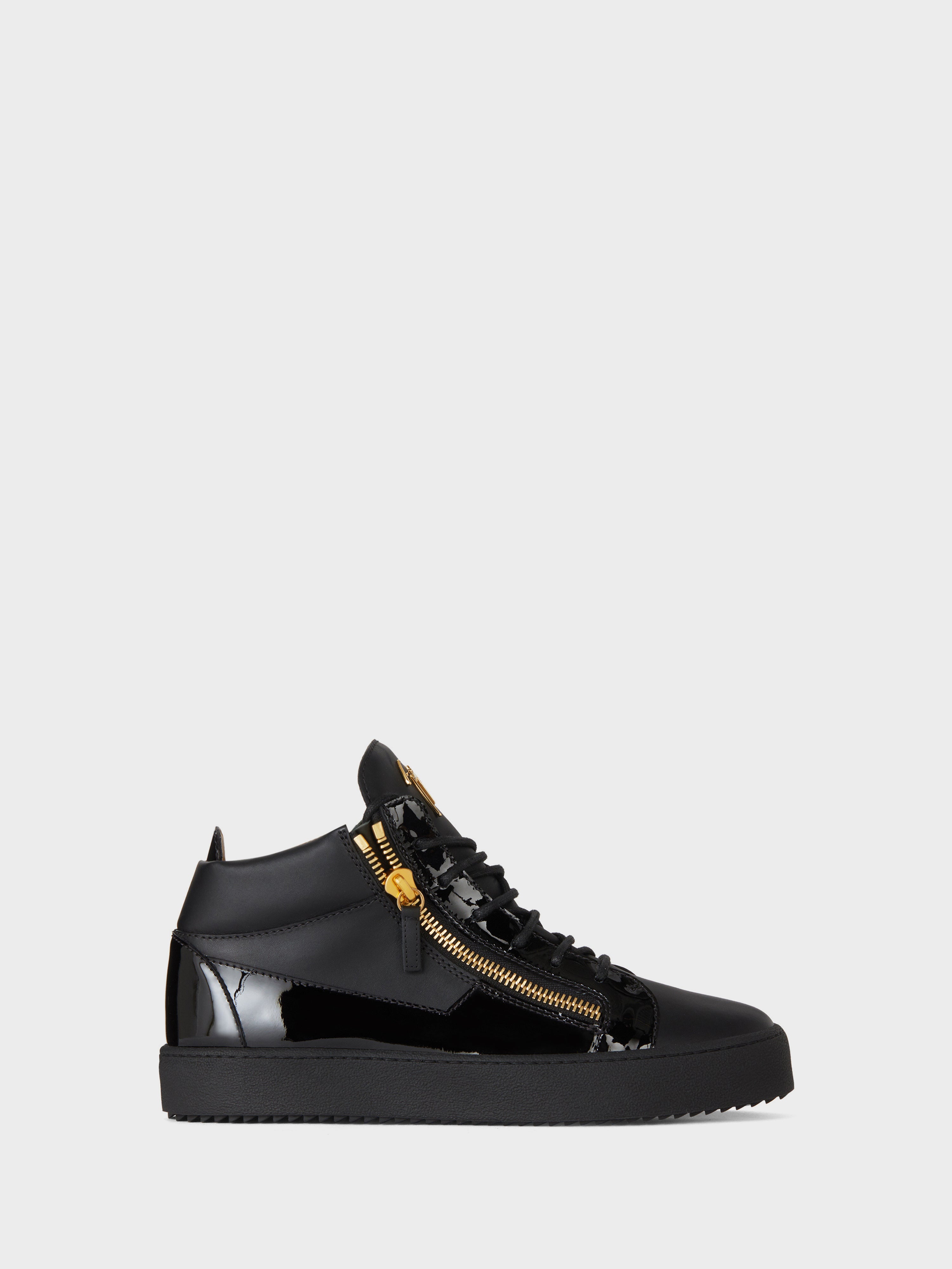 SNEAKERSS KRISS