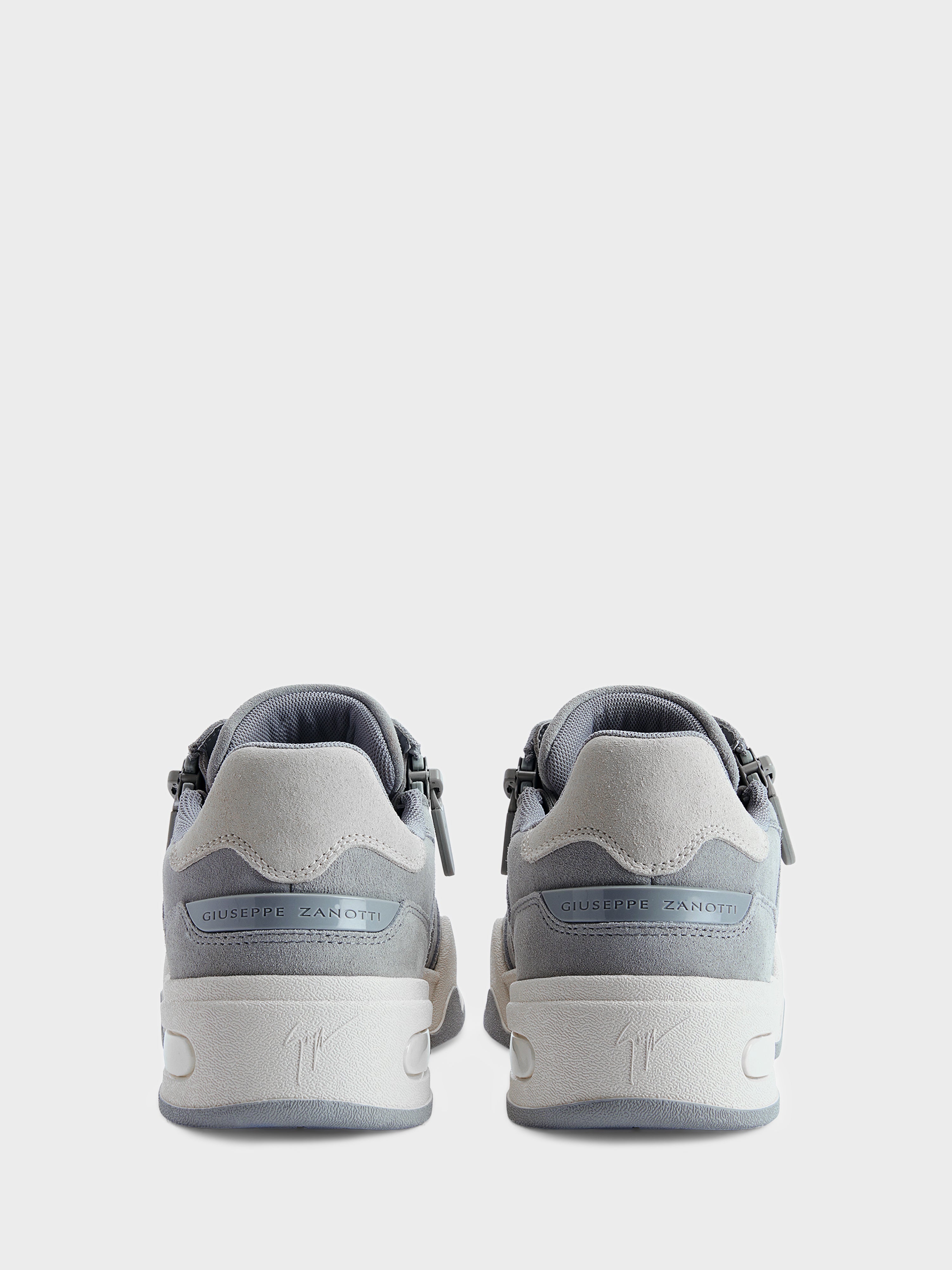 GZ-GHOST SNEAKERSS 