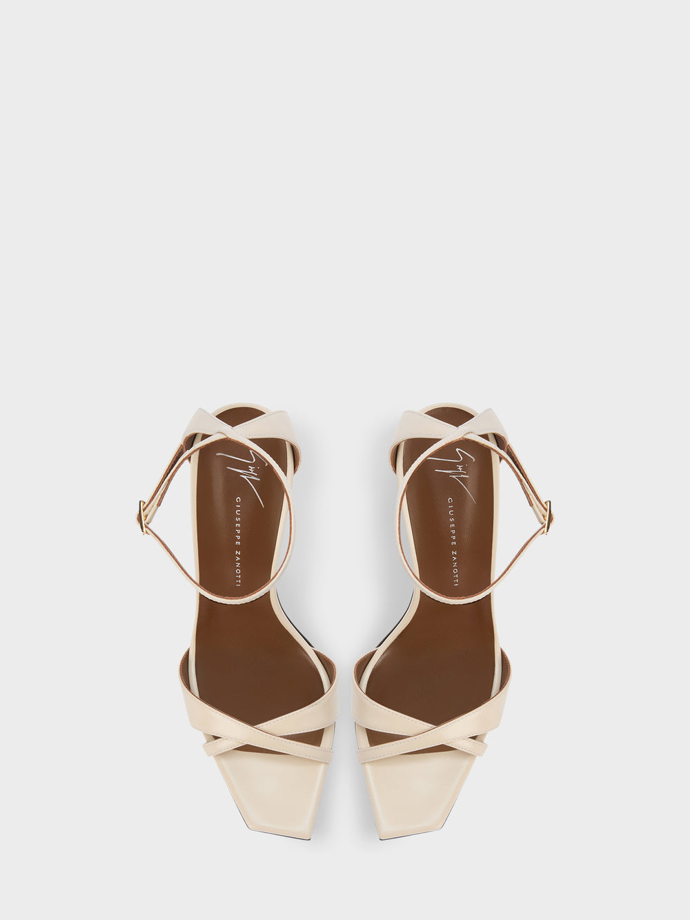 BRIVIDO CRUZ SANDAL 105