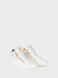 SNEAKERSS KRISS