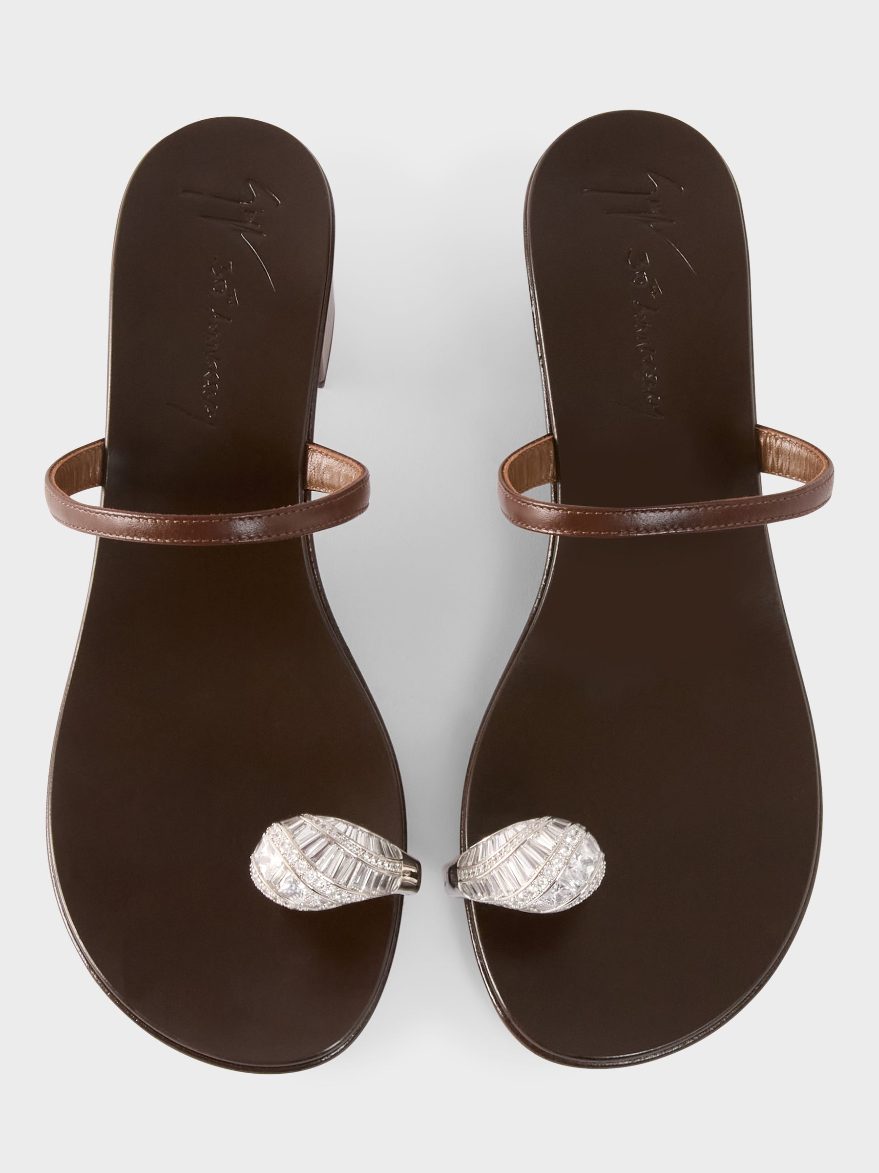ICON RING SANDAL 40