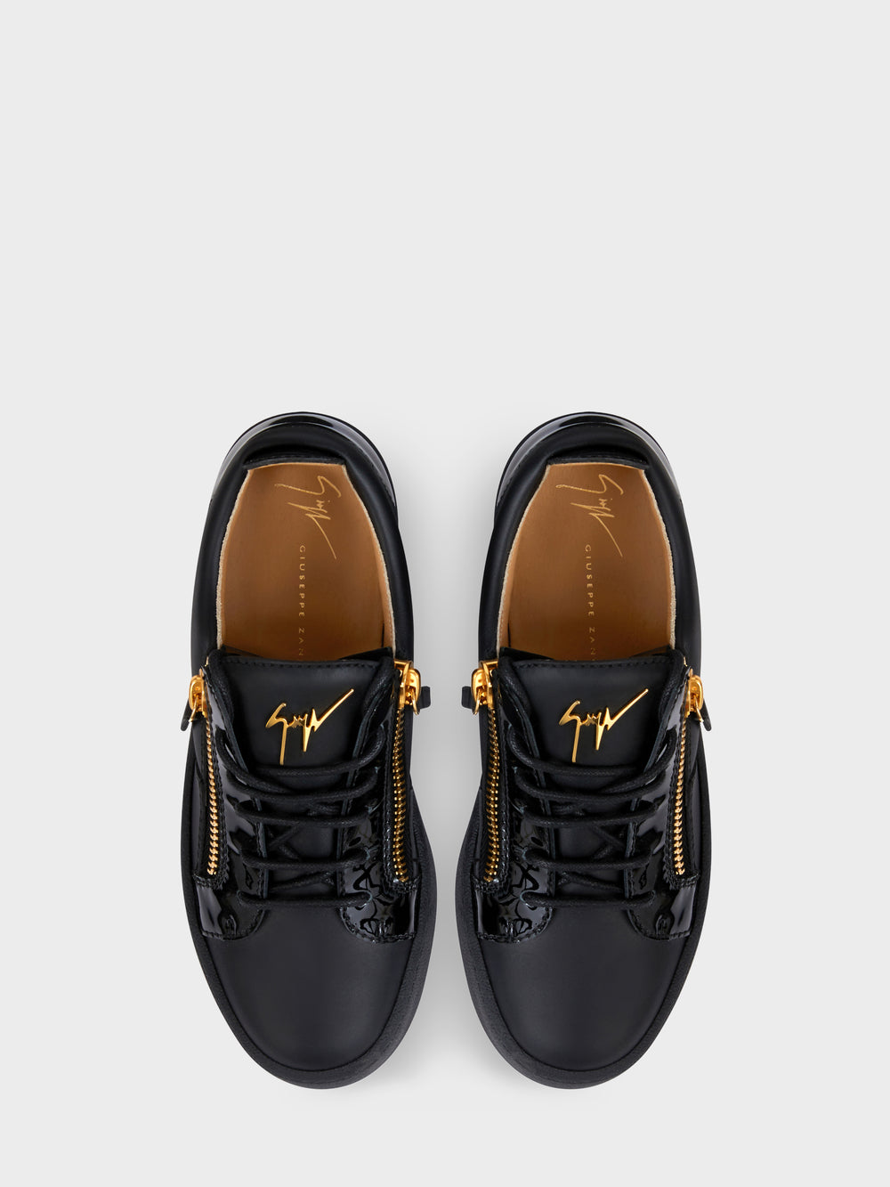 GAIL SNEAKERS
