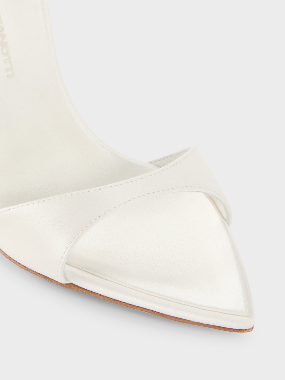 INTRIIGO STRAP SANDAL 105