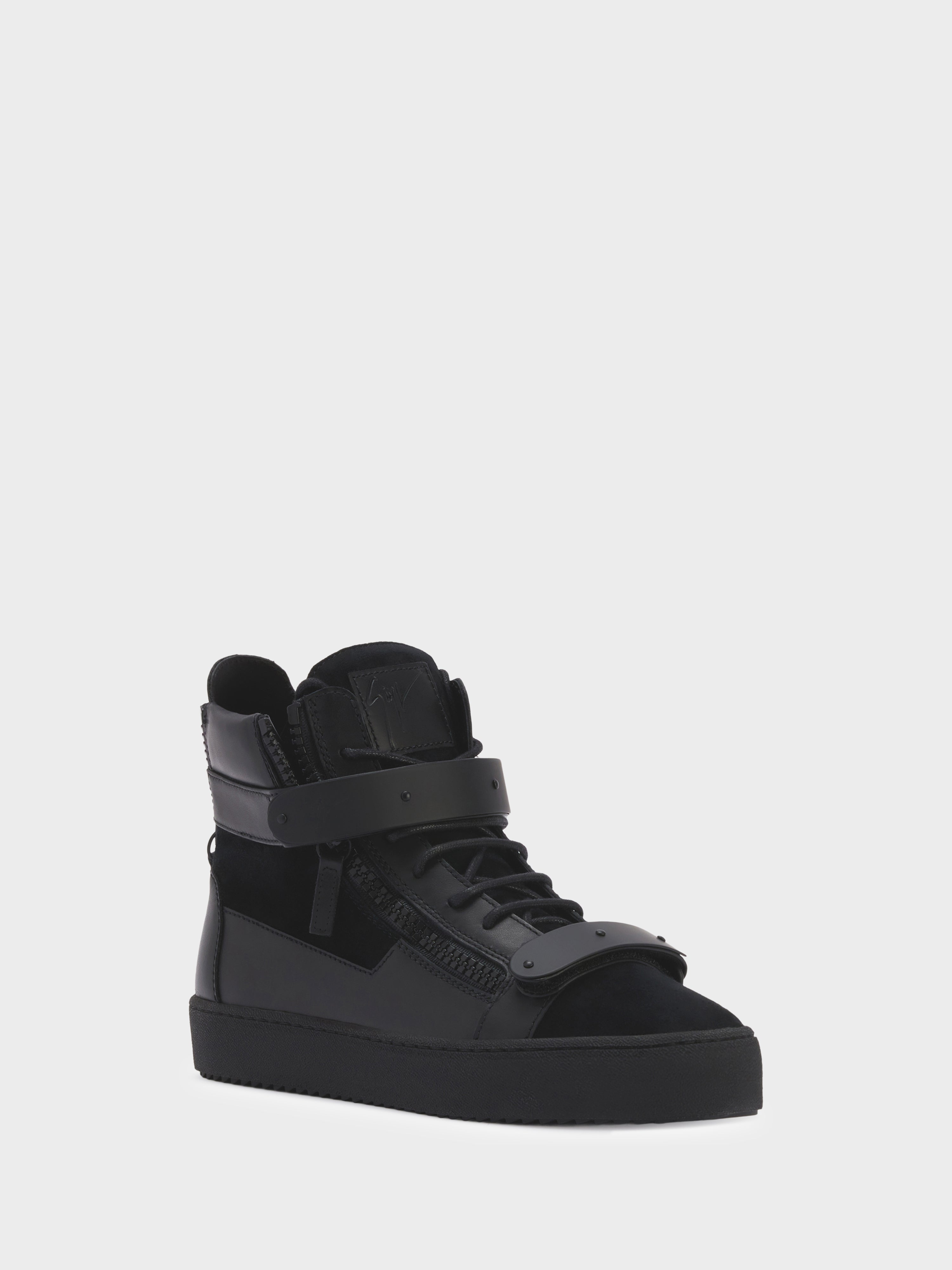 COBY MATT SNEAKERS