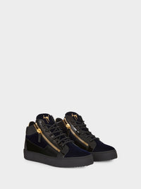 SNEAKERSS KRISS
