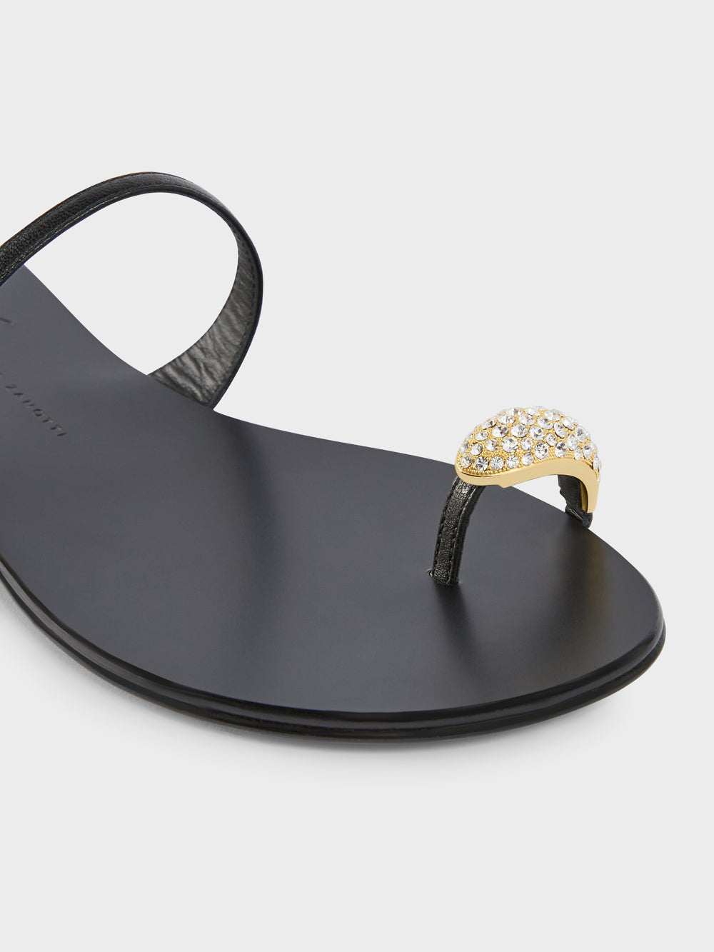 RING FLAT