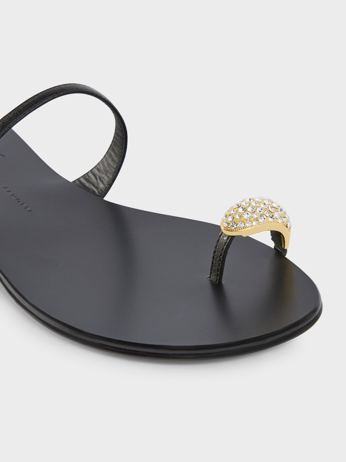 RING FLAT