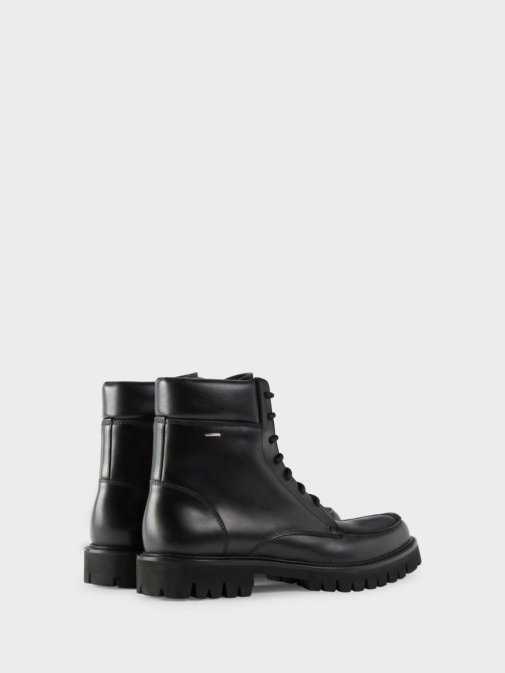 MAGNUSS BOOT