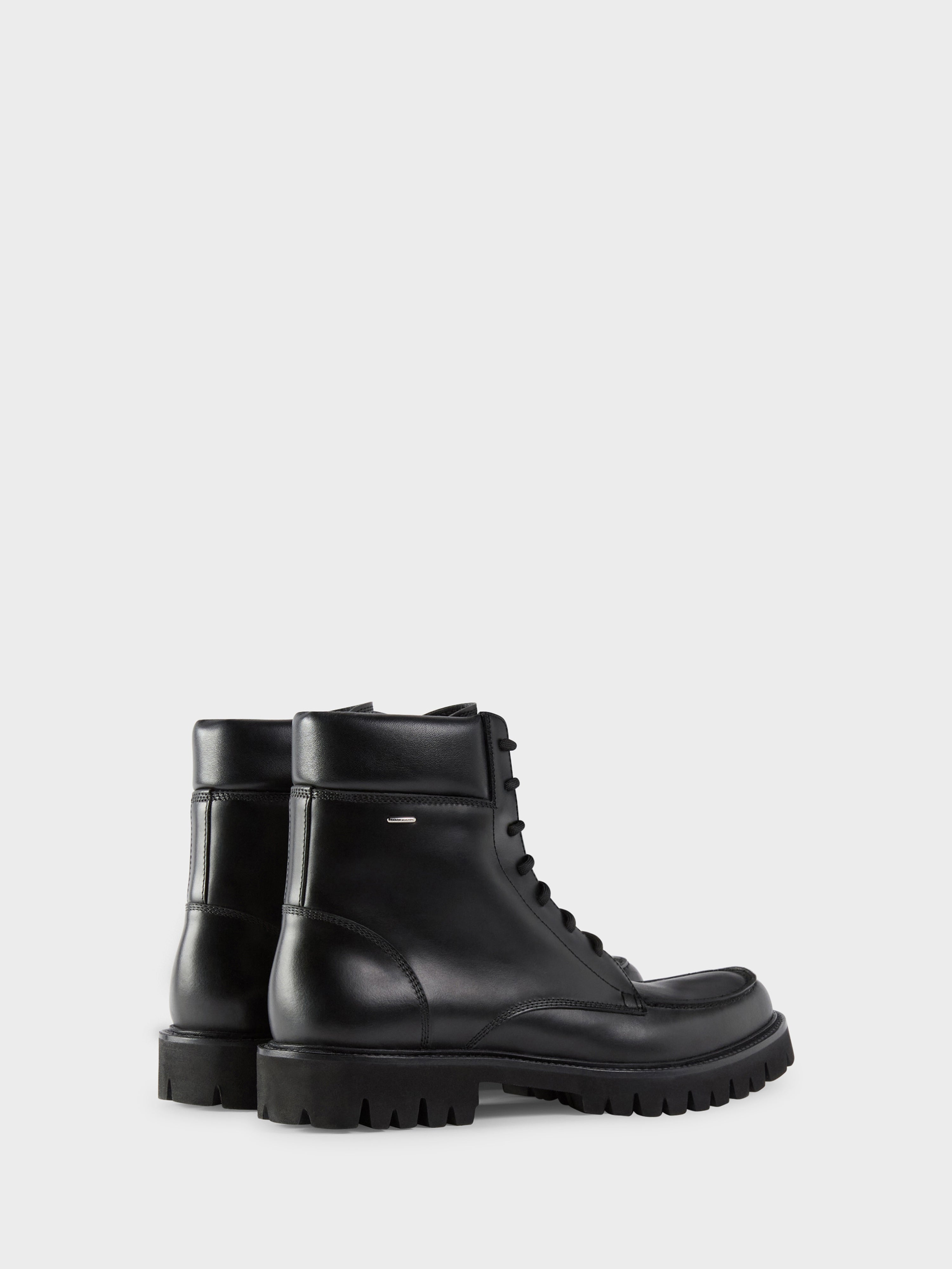 MAGNUSS BOOT