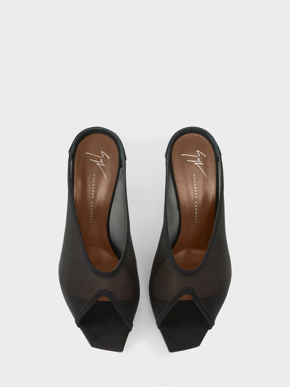 GUEPIERE MULE 105