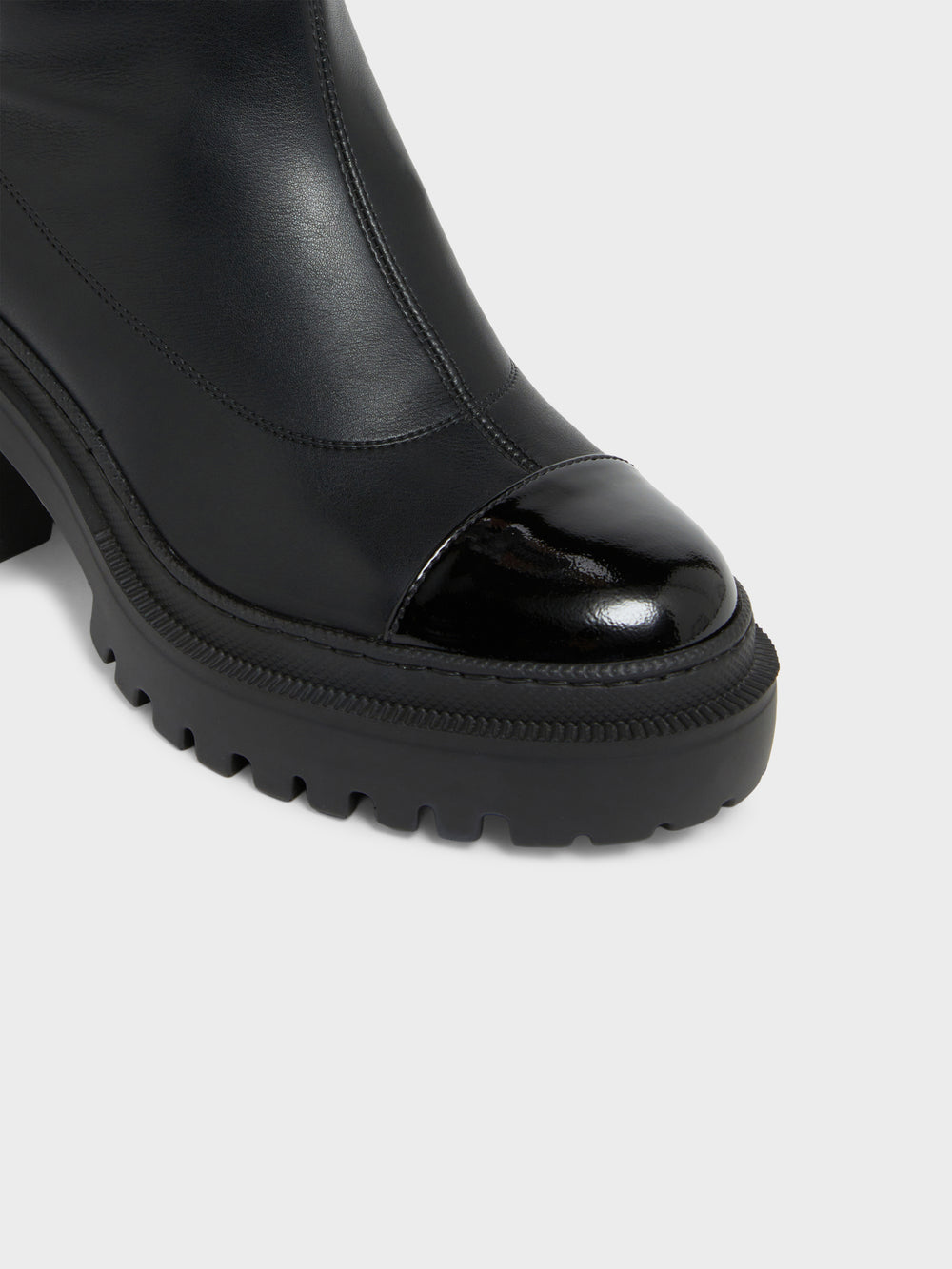 LIONORA PLUS BOOTIE