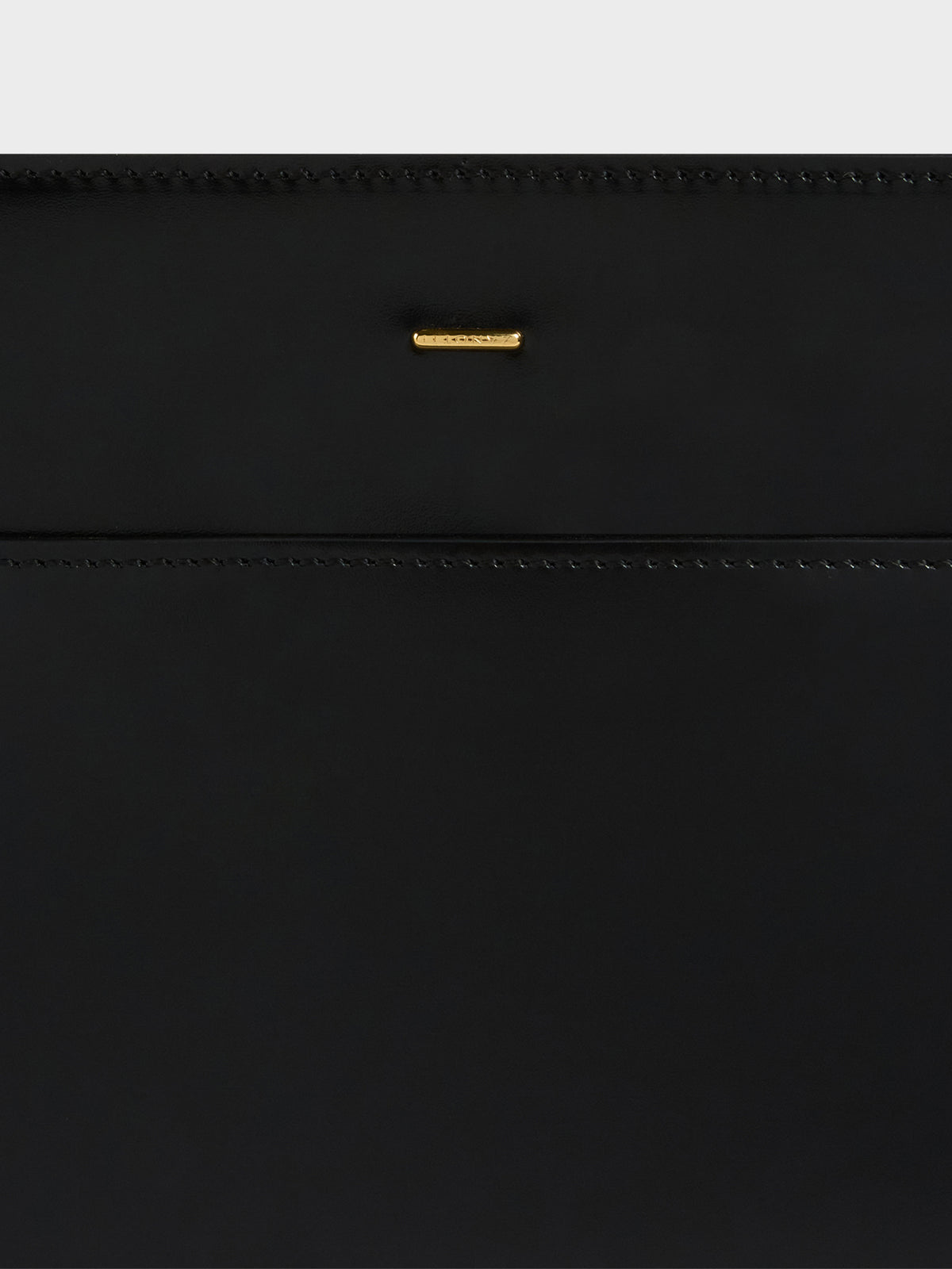 VIKTOR POUCH