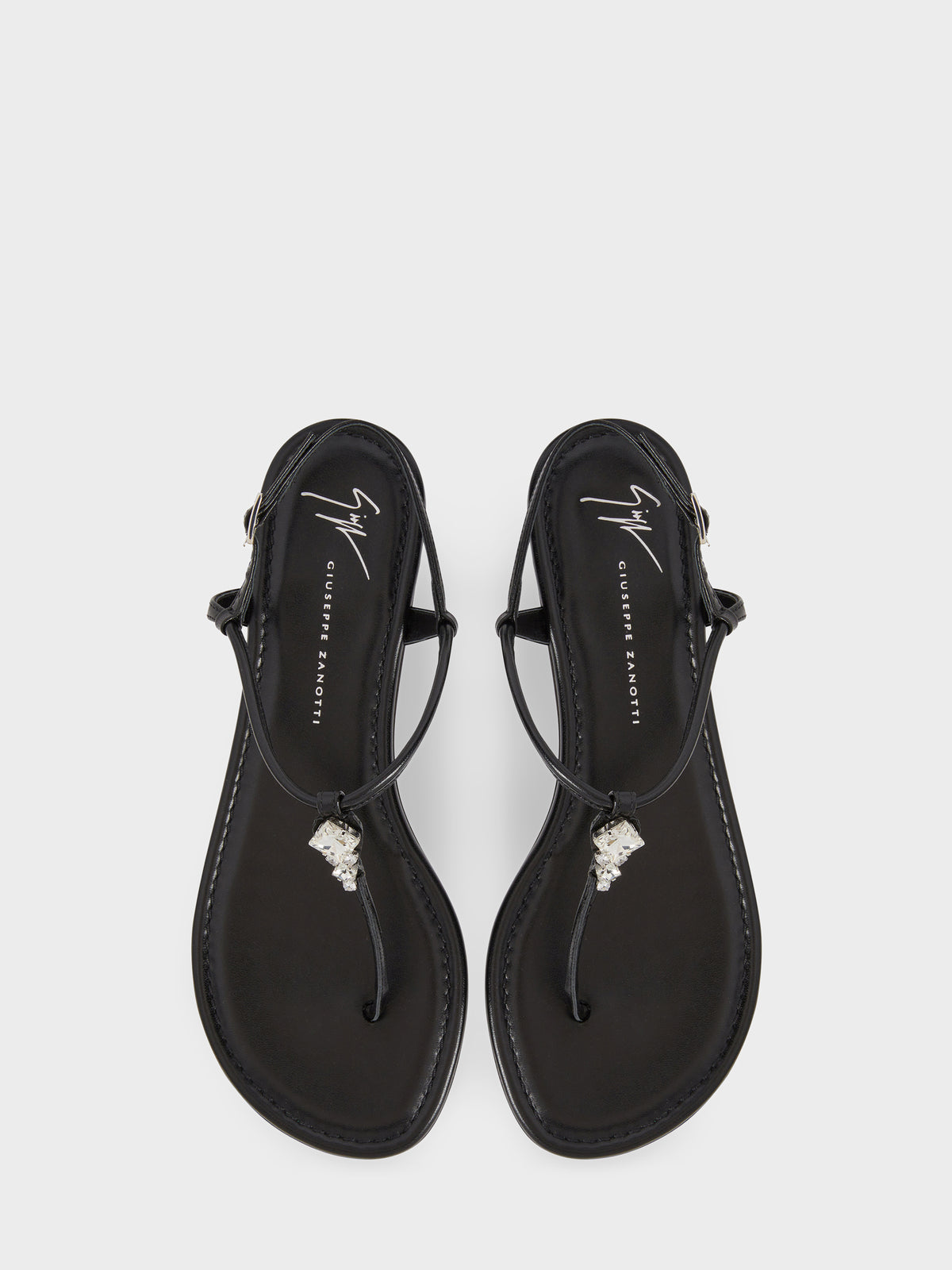 ANYELLE FLAT SANDAL