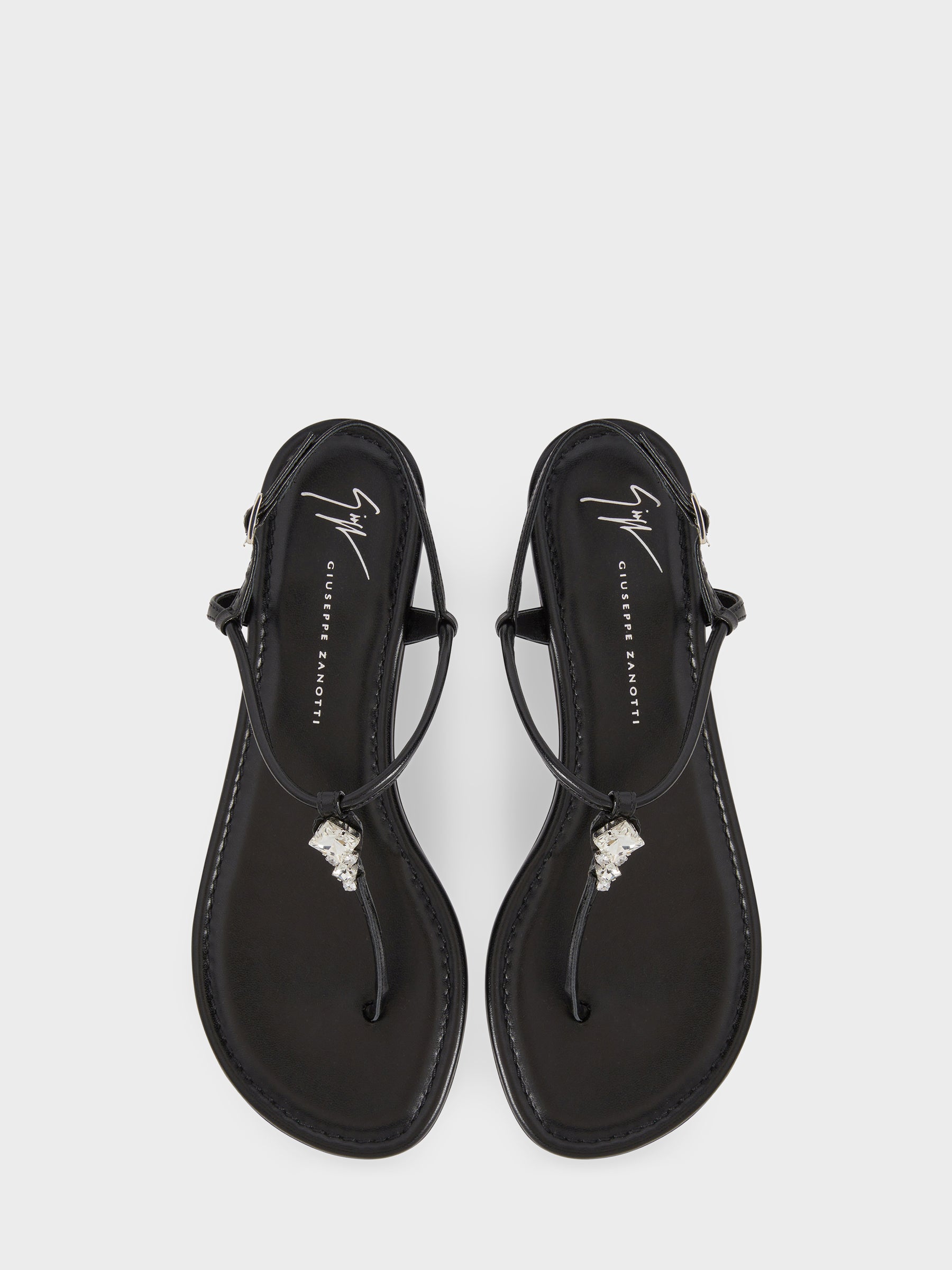 ANYELLE FLAT SANDAL