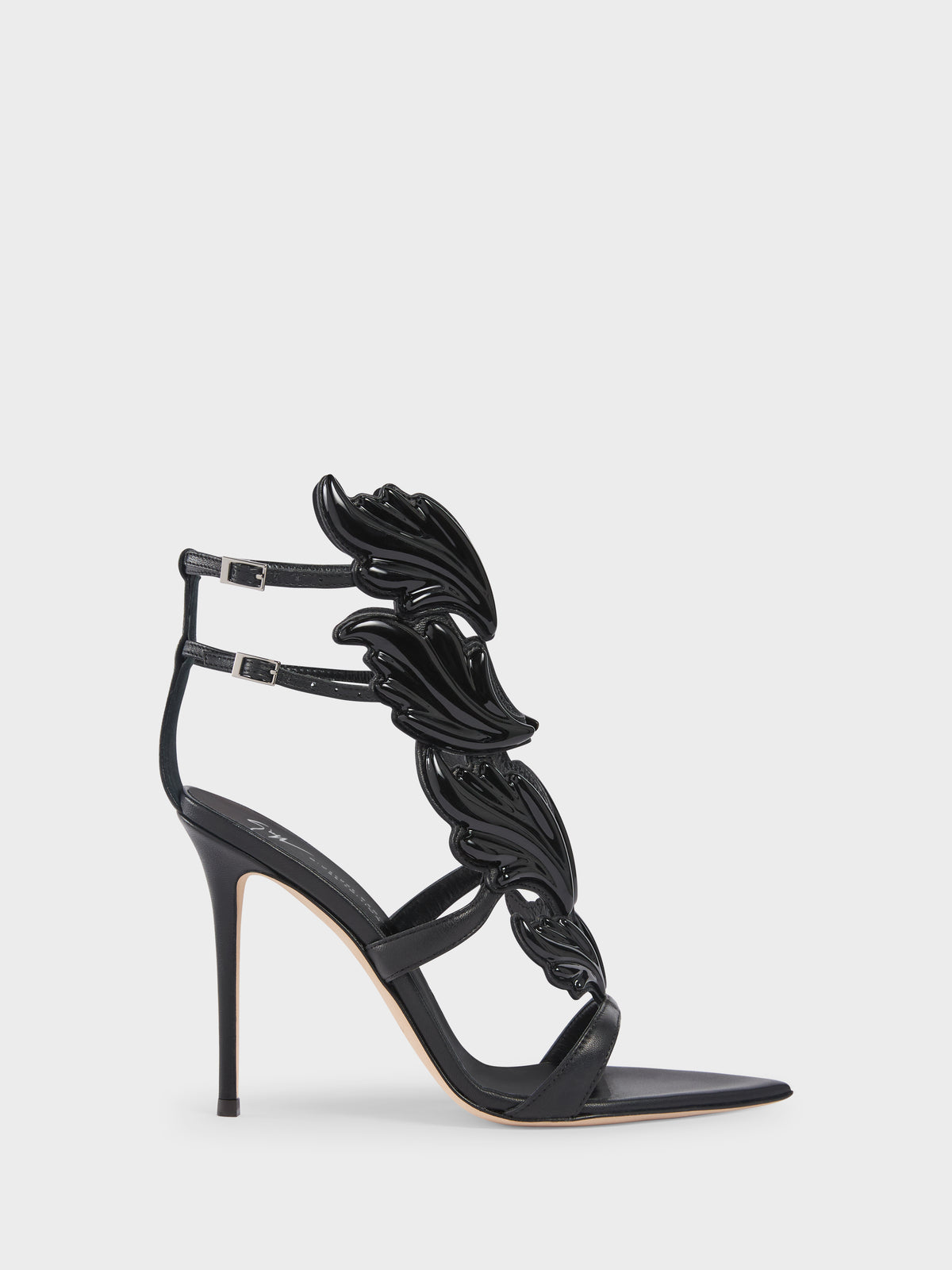 NEW CRUEL SANDAL 105