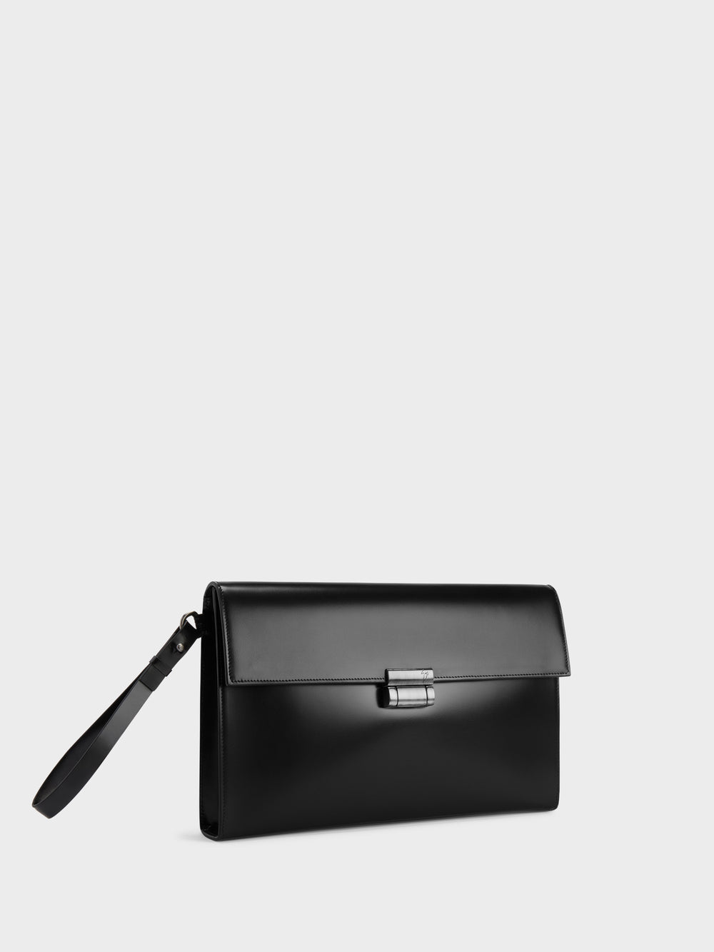 YANNIS POCHETTE