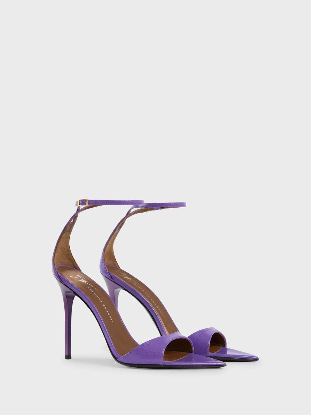 INTRIIGO STRAP SANDAL 105