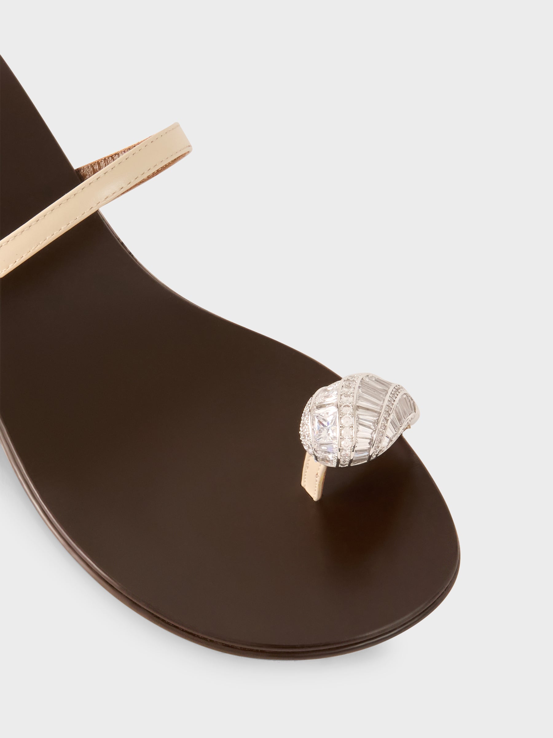 ICON RING SANDAL 40