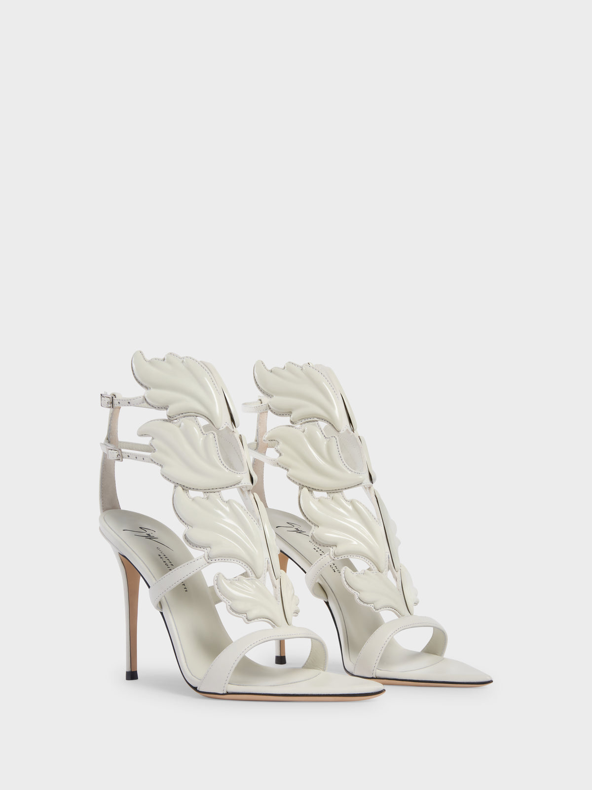 NEW CRUEL SANDAL 105