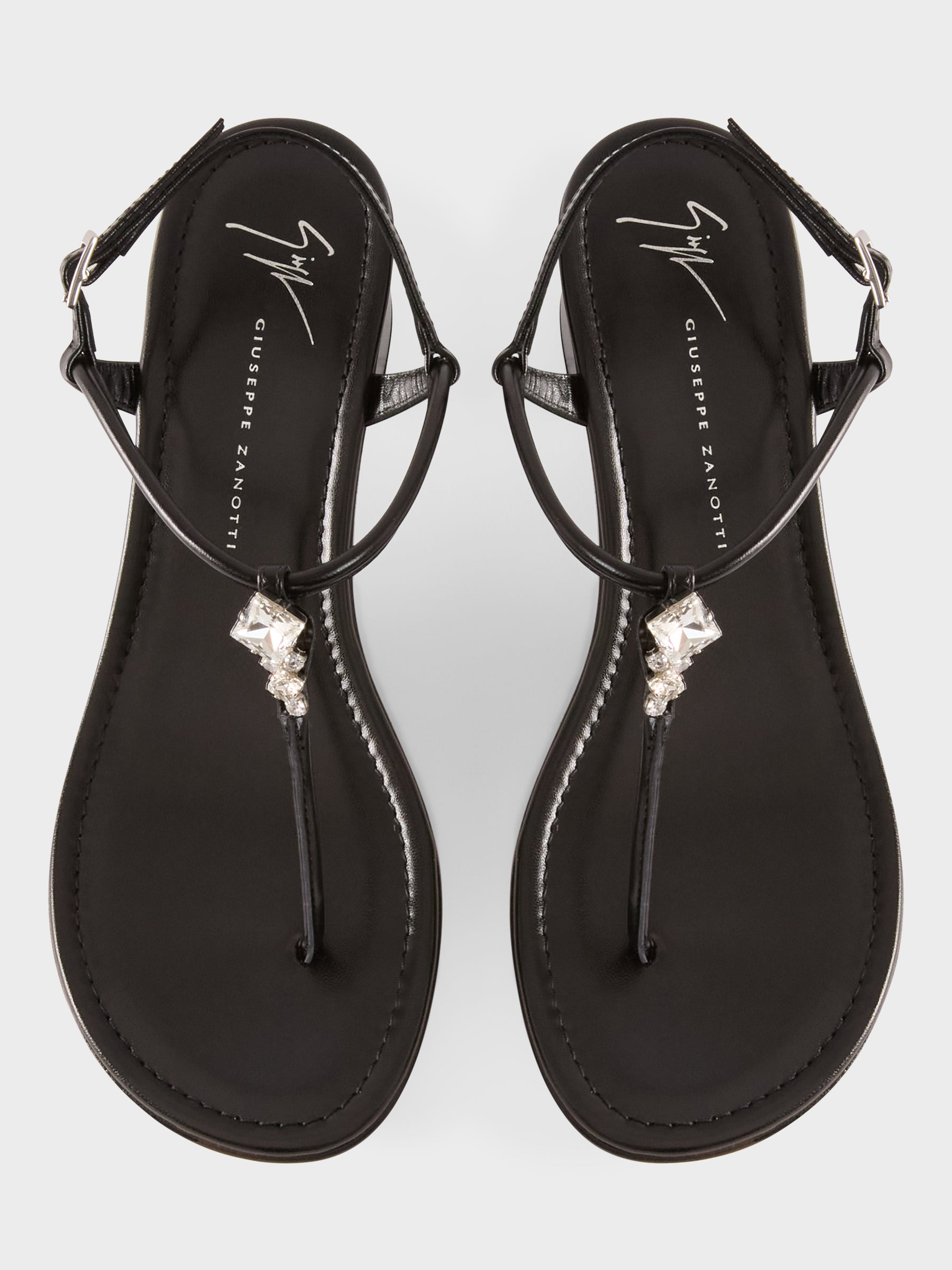 MOONLIE SANDAL 40
