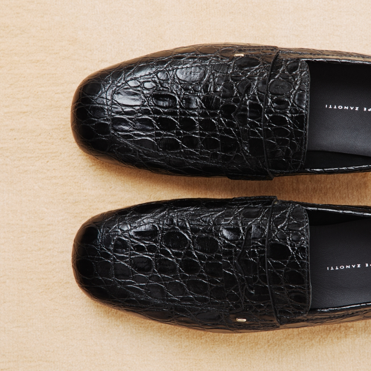 新品★Giuseppe Zanotti★COSTNER★モカシン★ローファー 楽天市場】ジュゼッペザノッティ GIUSEPPE ZANOTTIの通販