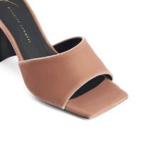 SOLHENE - Brown - Sandals