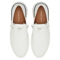 CONLEY ZIP - White - Loafers