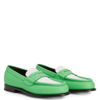 EURO LOAFER - Green - Loafers